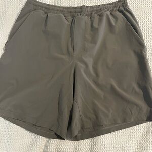 lululemon athletica 7" Men's Pace Breaker Shorts in Tan
